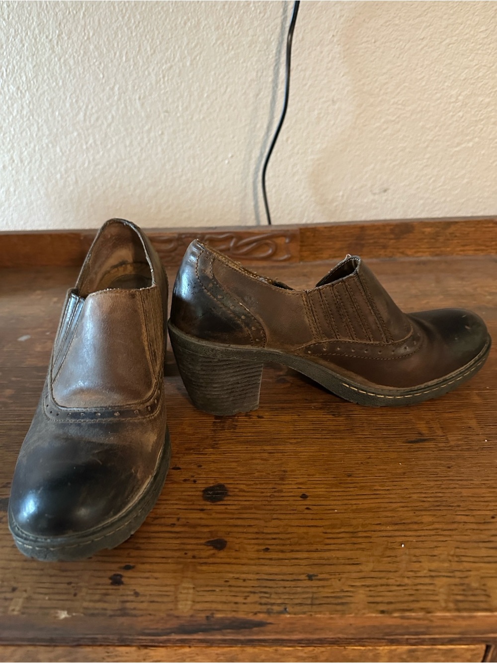 boc Brown Leather Low Block Heel Slip-On Shoes